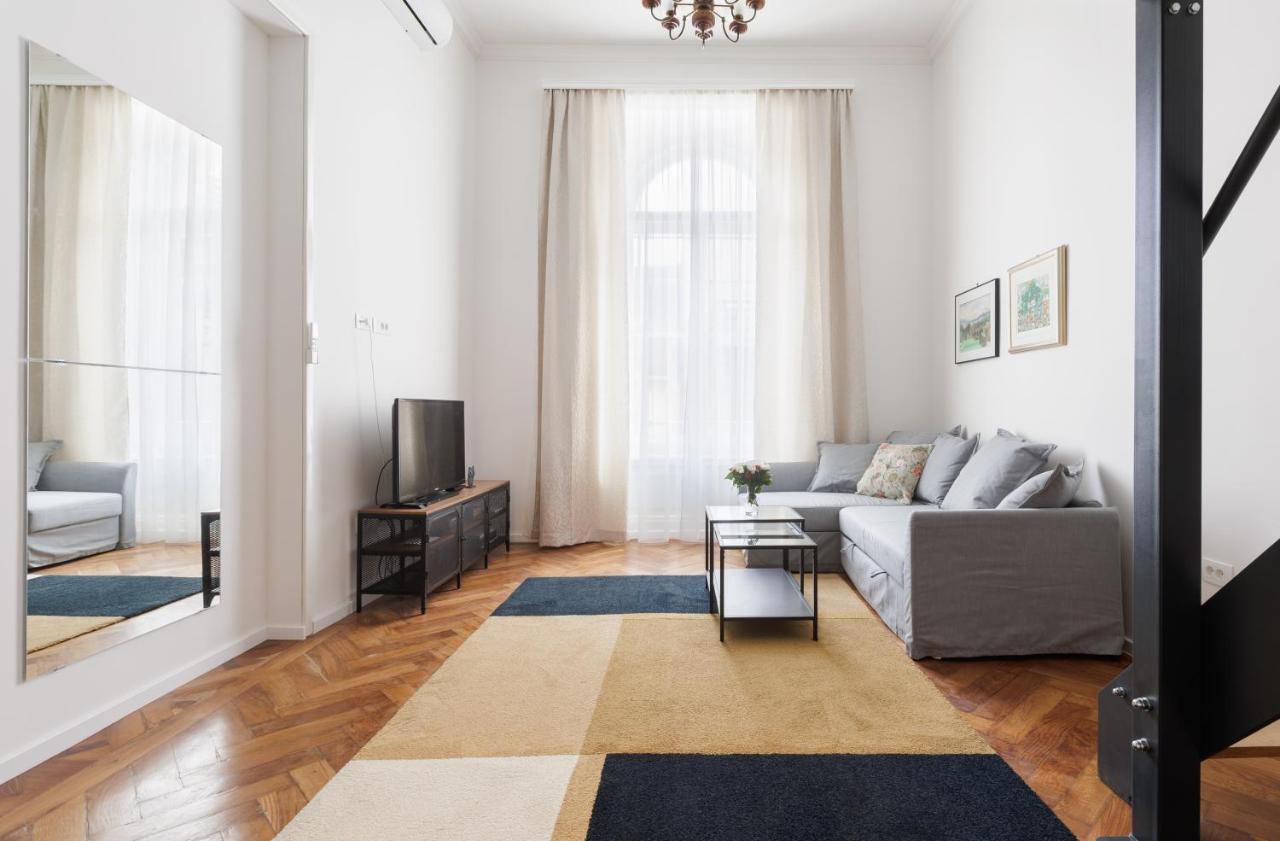 شقة Cozy In The Heart Of Zagreb - H المظهر الخارجي الصورة